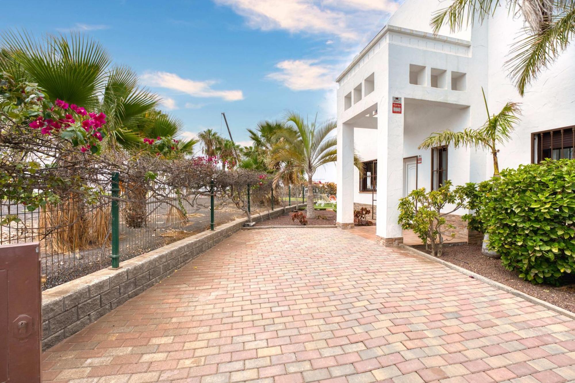 Villa Laurisilva In Amarilla Golf 圣米格尔德阿沃纳 外观 照片